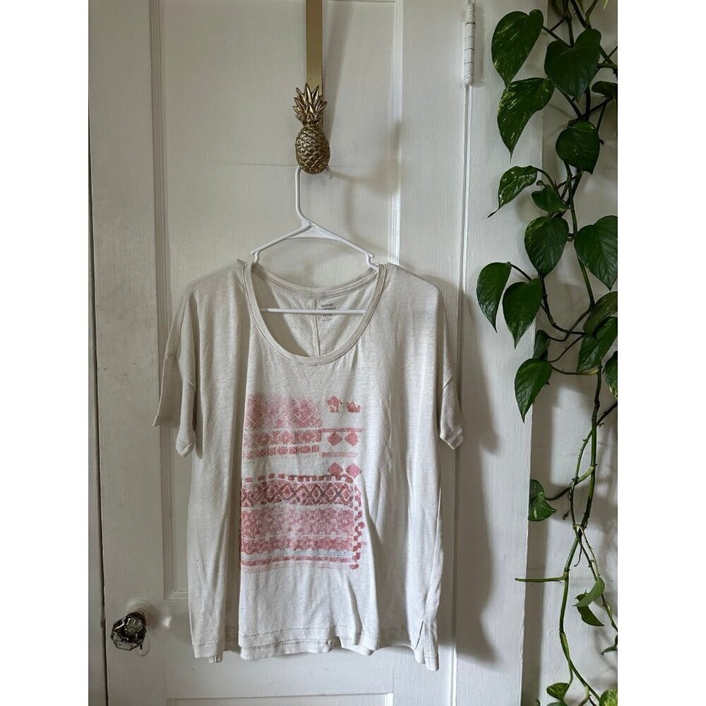 Old Navy Boyfriend women’s size medium shirt